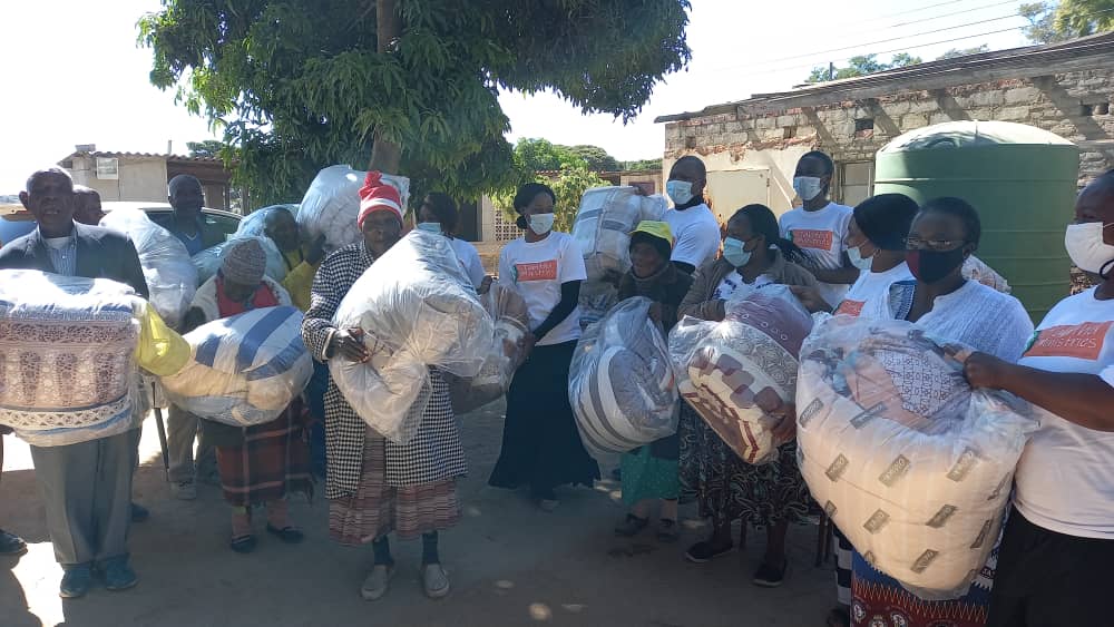 Winter 2021 Donating blankets to the elderly in Bumhudzo Zimbabwe